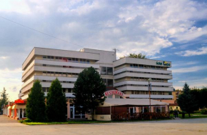 Hotels in Tschadsa